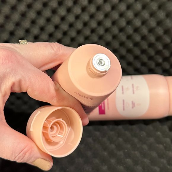 Happy Curves Comfort Cream & Comfort Powder Bundle - Fragrance Free - Picture 5 of 5